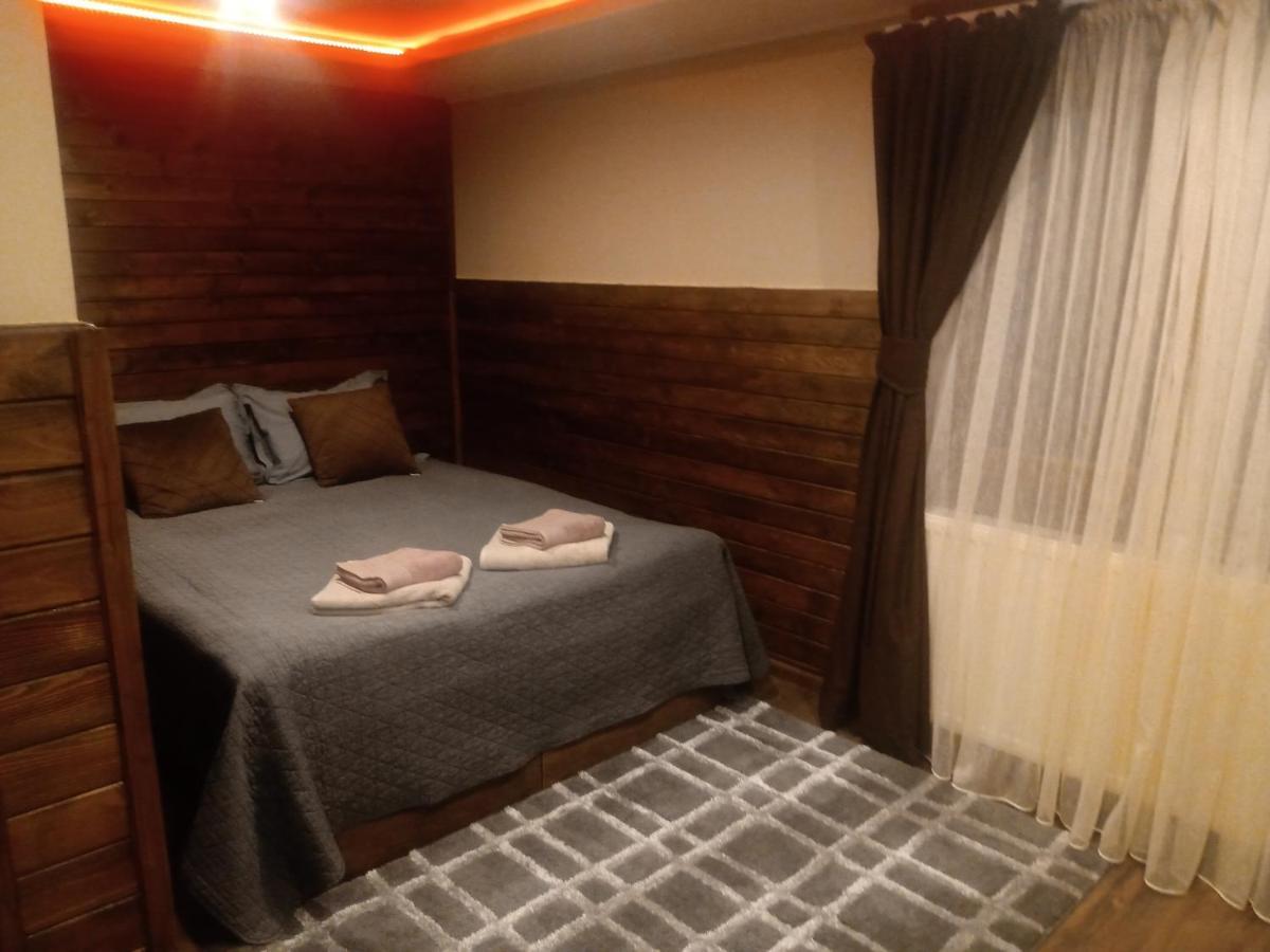 Кръчмъ При Байката Hotel Ribarica Exterior photo